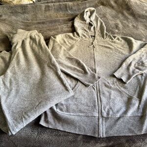 Saks Fifth Ave Gray Cashmere Hooded Zip-Up Lounge Set